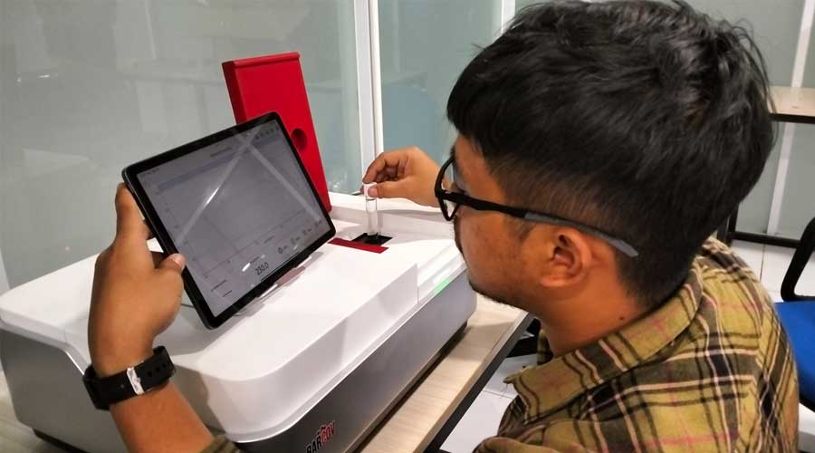 Spektrofotometer Single Beam UV Vis Untuk Pengujian Air