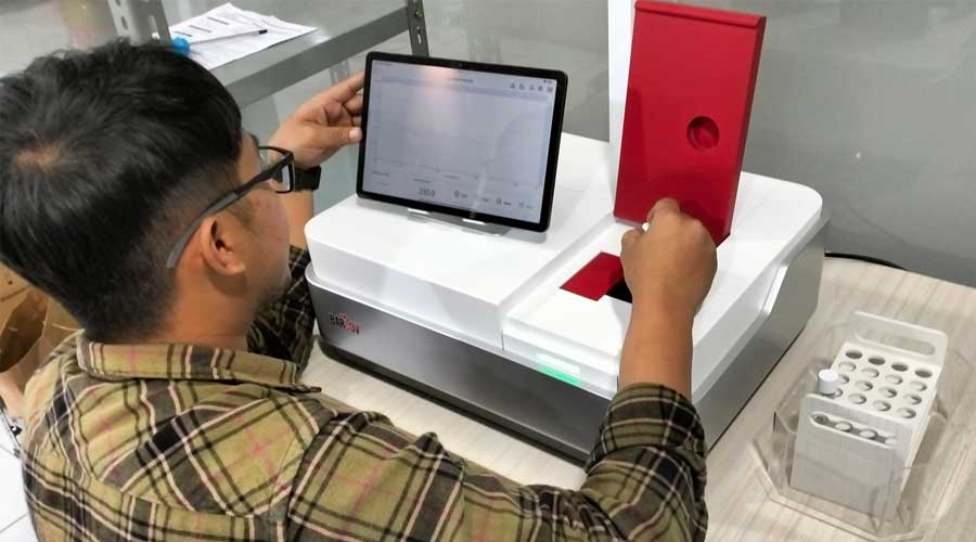 Gambar spektrofotometer single beam di lokasi instalasi 3